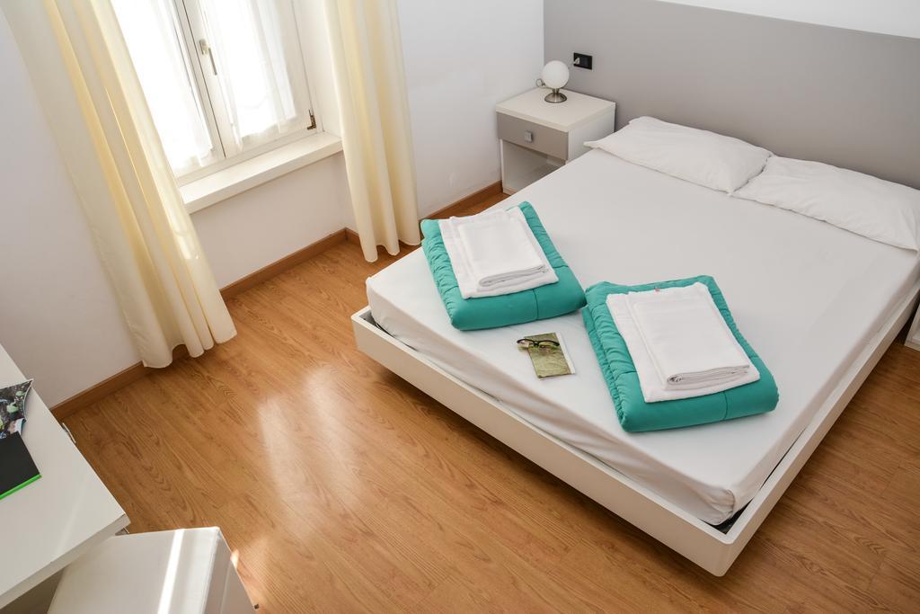 Stella Sport Apartments Torbole Sul Garda Exterior foto